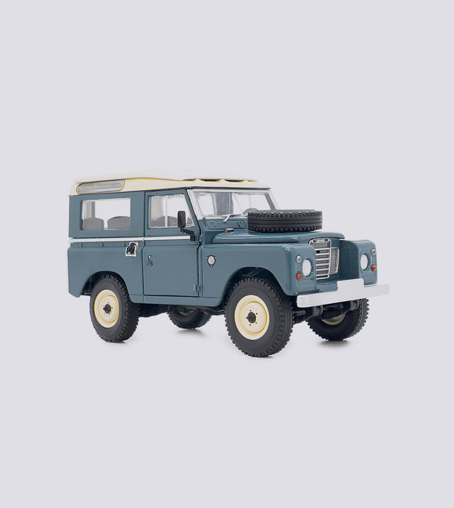 Landrover Serie 3 88 Safaritop - Farbauswahl (1:32)