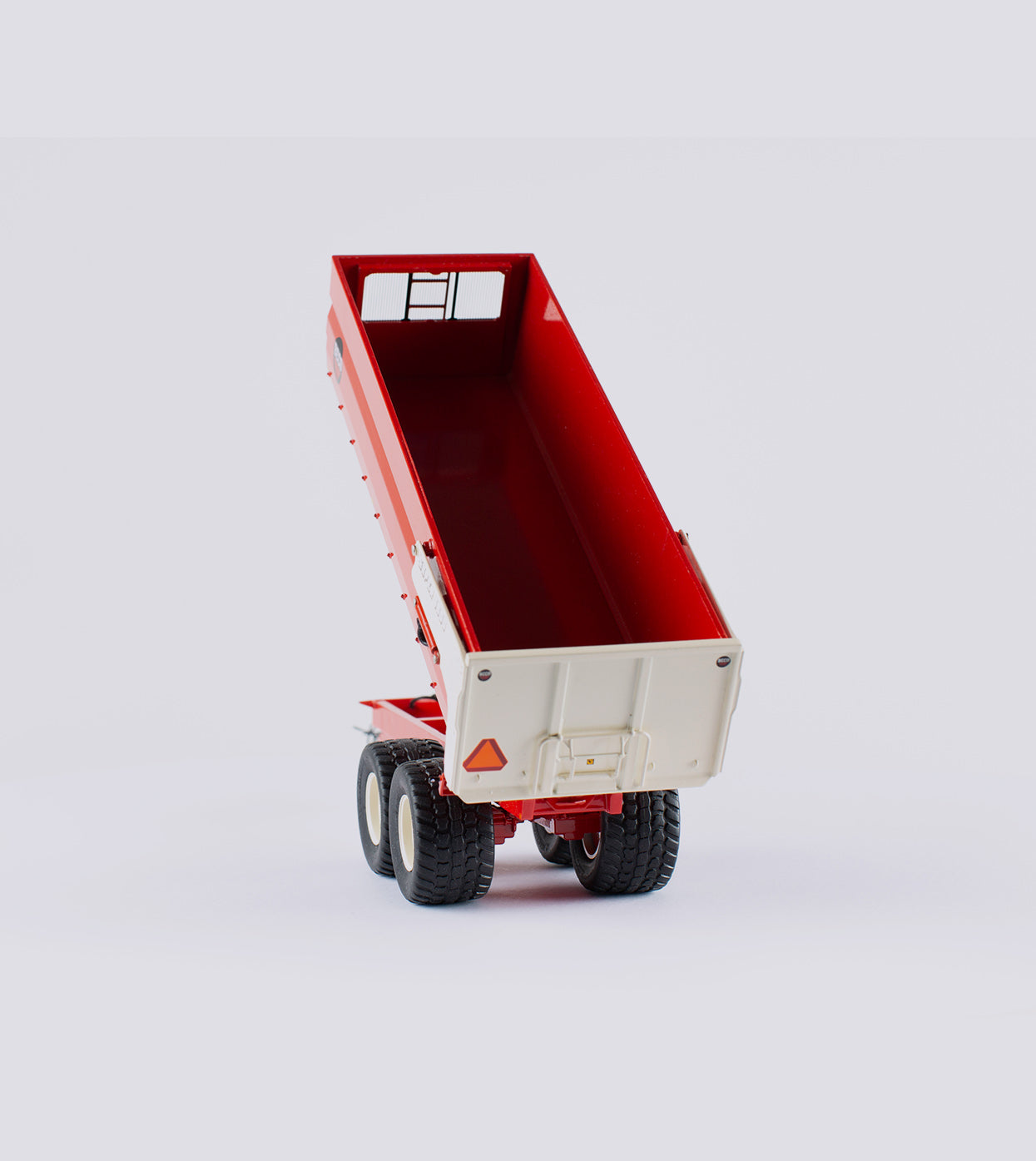 Beco Super 18000 (1:32)