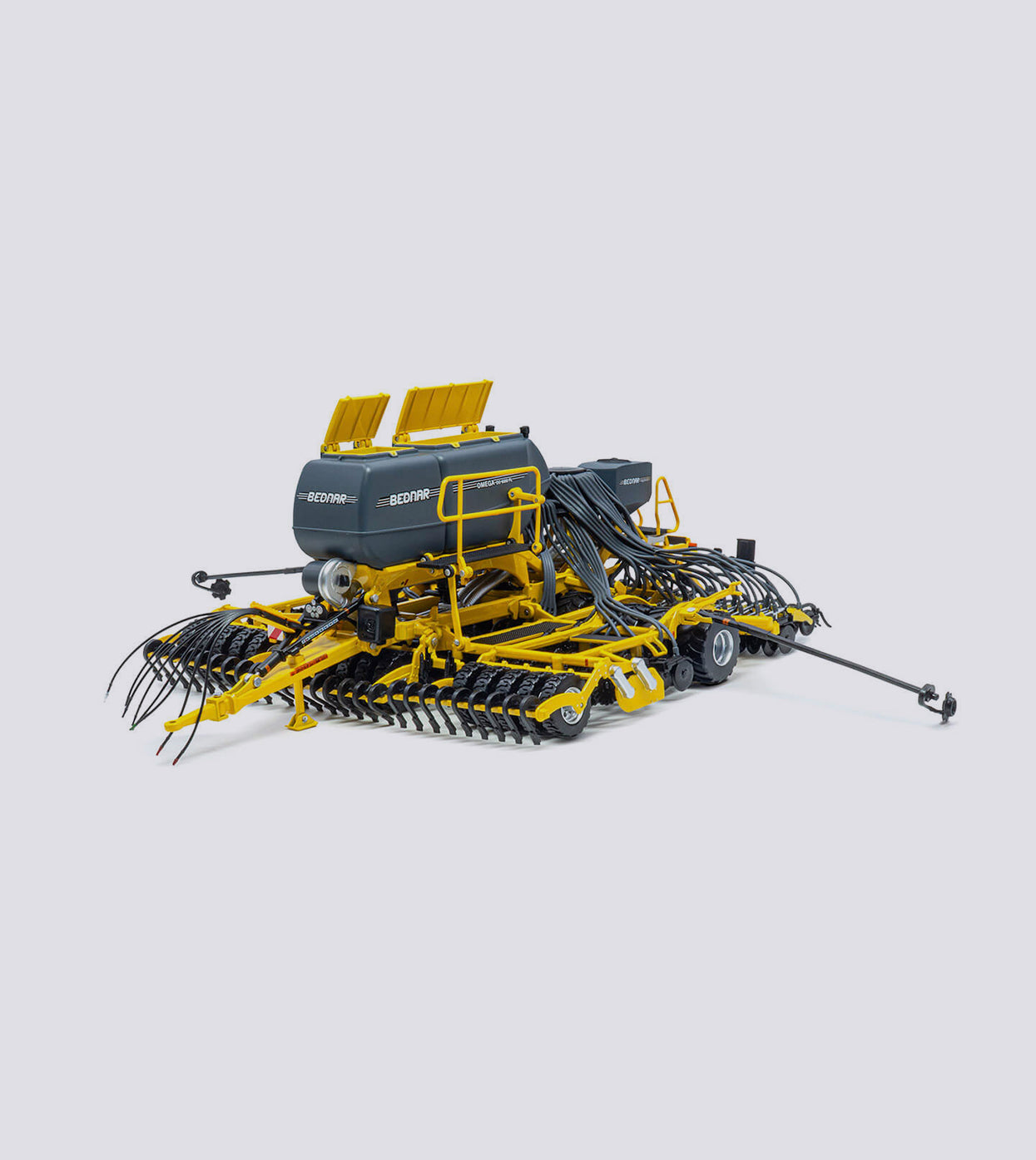 Bednar Omega OO 6000 FL (1:32)