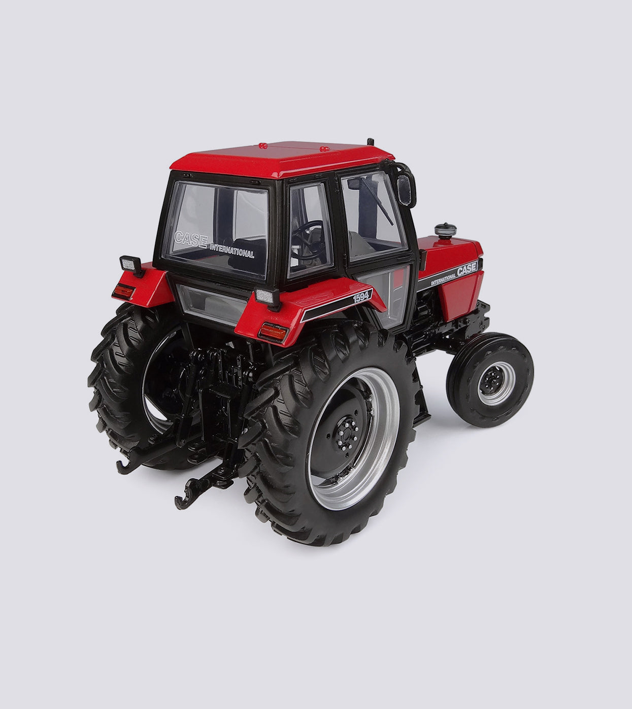 Case International 1594 2WD (1:32)