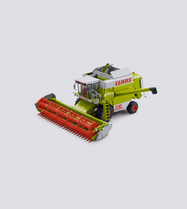 Claas Commandor 228 CS (1:32)