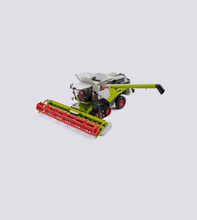 Claas Lexion 6900TT (1:32)