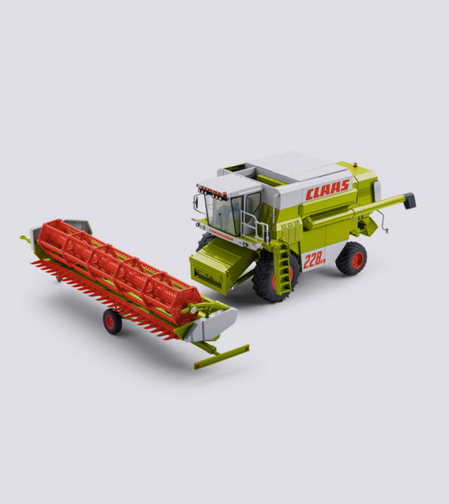 Claas Commandor 228 CS (1:32)