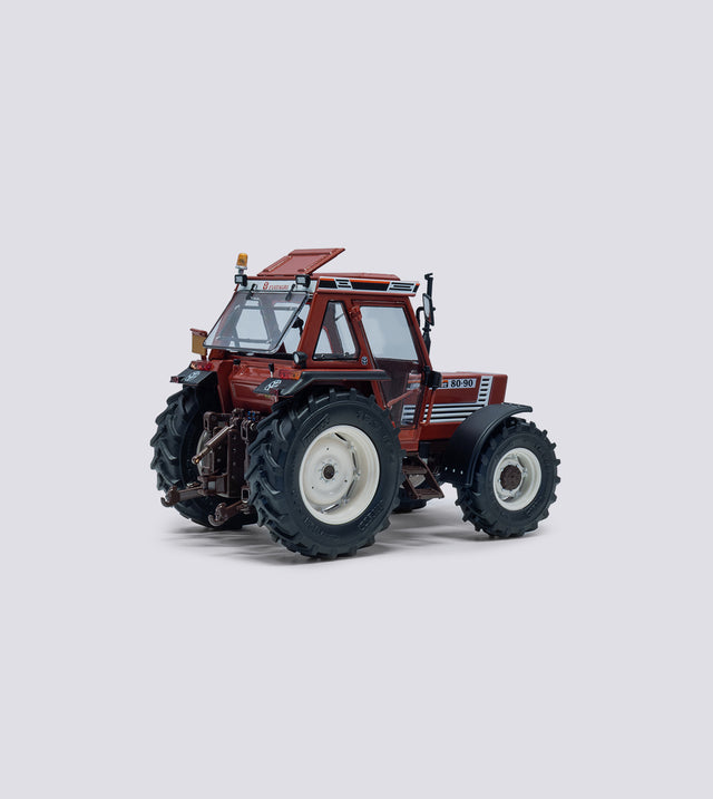 FIAT 80-90 Supercomfort Cab 4WD (1:32)