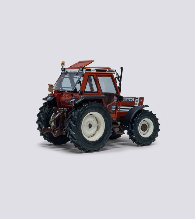 FIAT 80-90 Supercomfort Cab 4WD lepre e Hi-Lo (1:32)