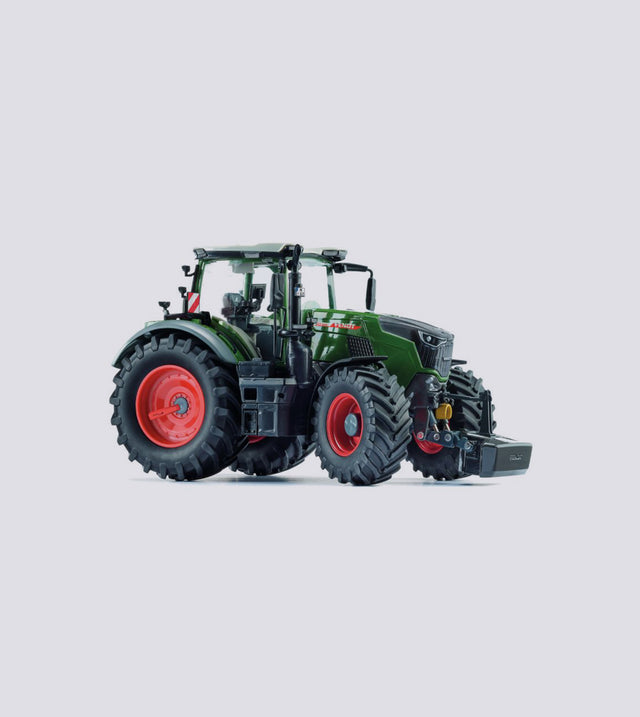 Fendt 832 Vario Gen 5 (1:32)