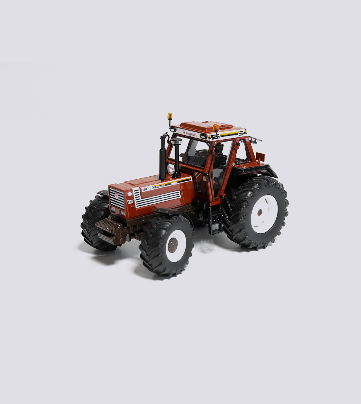 Fiat 180-90 (1:32)