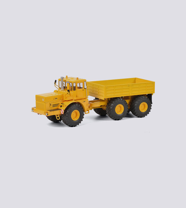 Kirovets K-700 T (1:32)