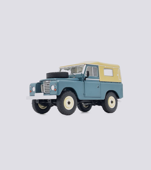 Landrover Serie 3 88 Softtop - Farbauswahl (1:32)
