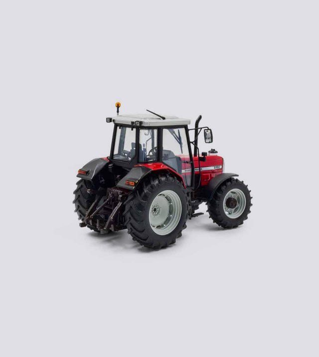 Massey Ferguson 6160 (1:32)