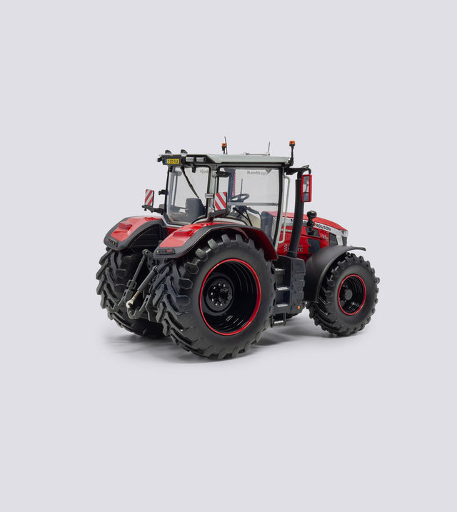Massey Ferguson 8S.225 Lohnbetrieb "Beute" (1:32)