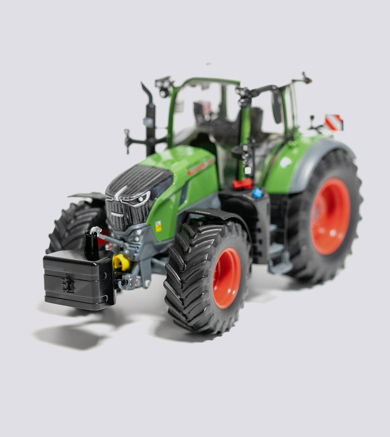 Front weight variant 1 (1:32)