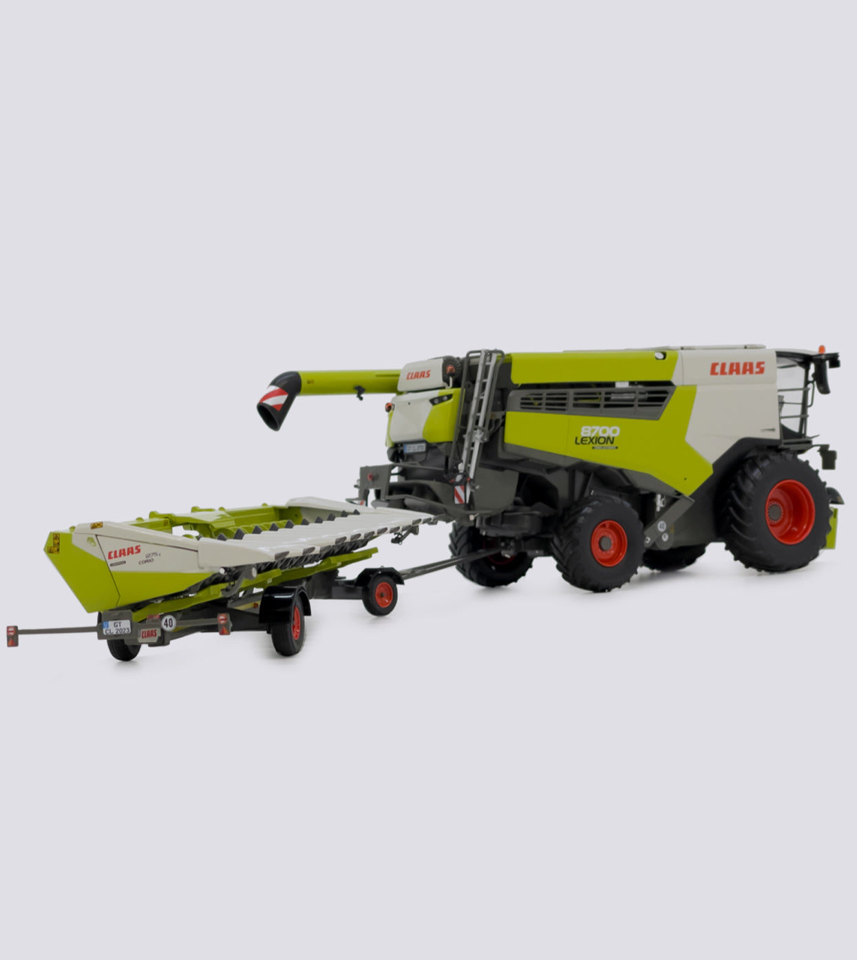 Claas Lexion 8700 mit Maisgebiss (1:32)