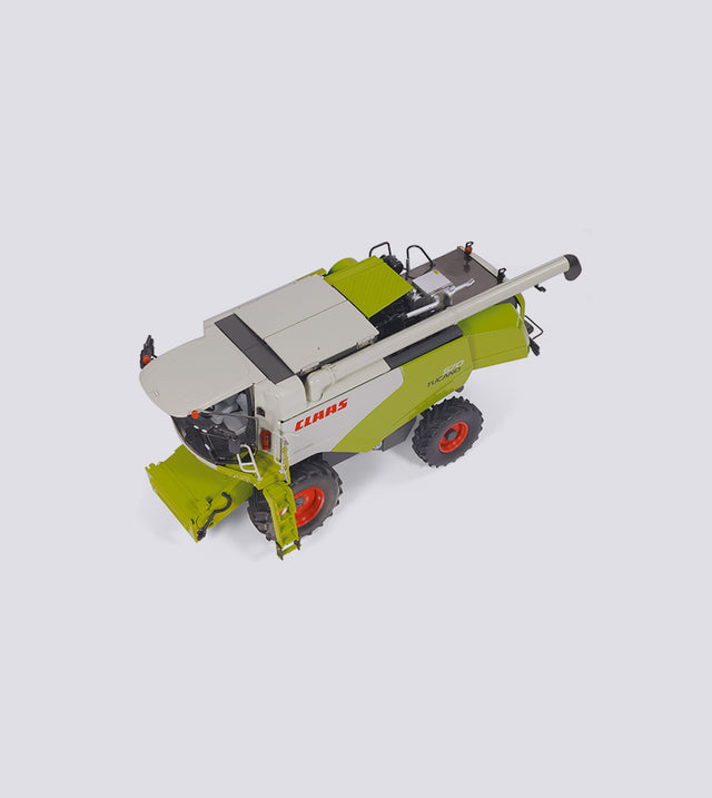 Claas Tucano 570 mit Getreidevorsatz (1:32)