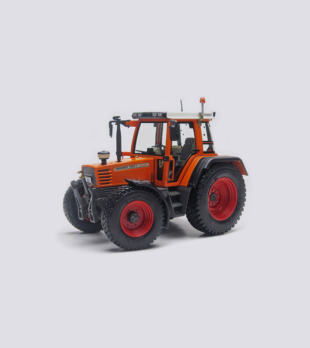 Fendt Favorit 509C Kommunal (1:32)