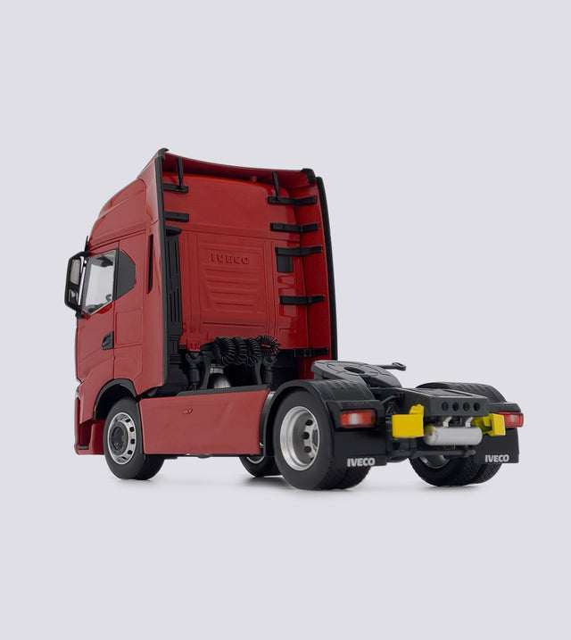 Iveco Sway 4x2 - Farbauswahl (1:32)