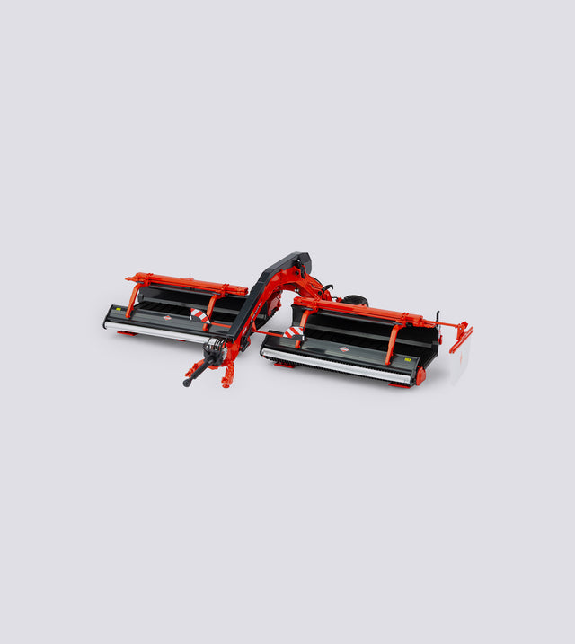 Kuhn Merge Maxx 950 belt rake (1:32)