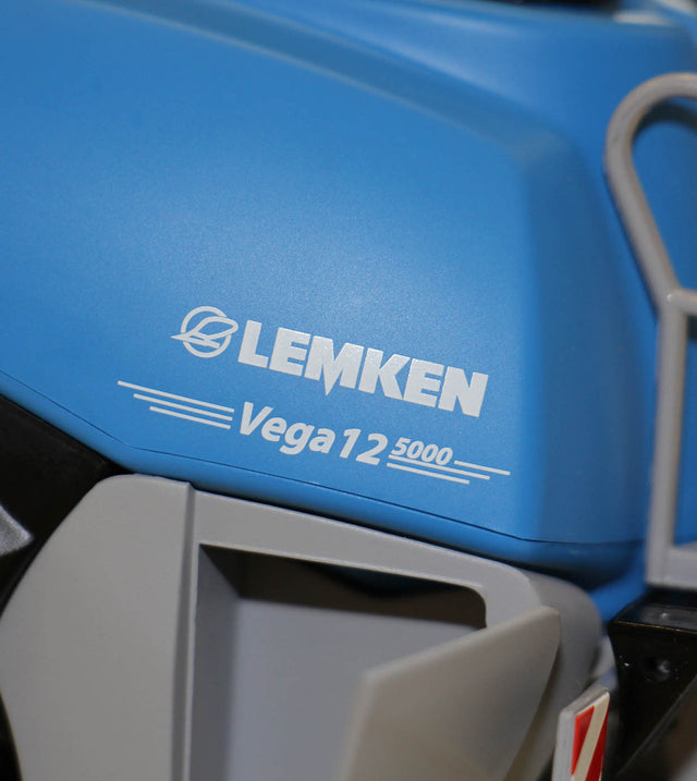 Lemken Vega 12 Feldspritze (1:32)