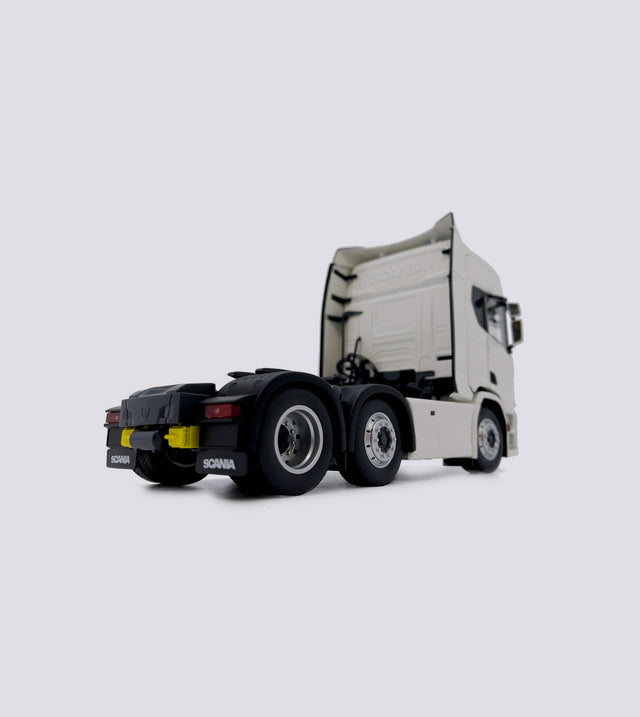 Scania R500 6x2 Weiß (1:32)