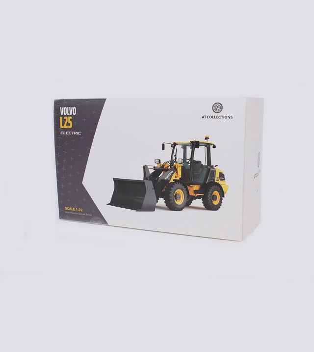 Volvo L25 wheel loader (1:32)