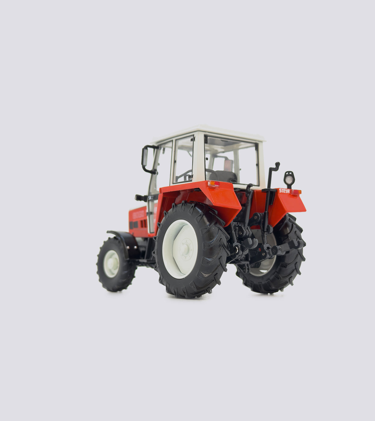 Steyr 8060 SK2 4WD (1:32)