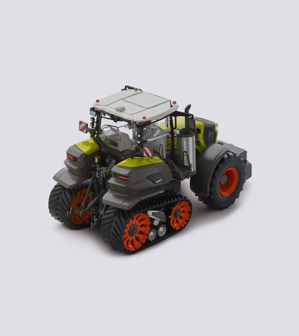 Claas Axion 9.450 TT Saatengrün Metallic (1:32)