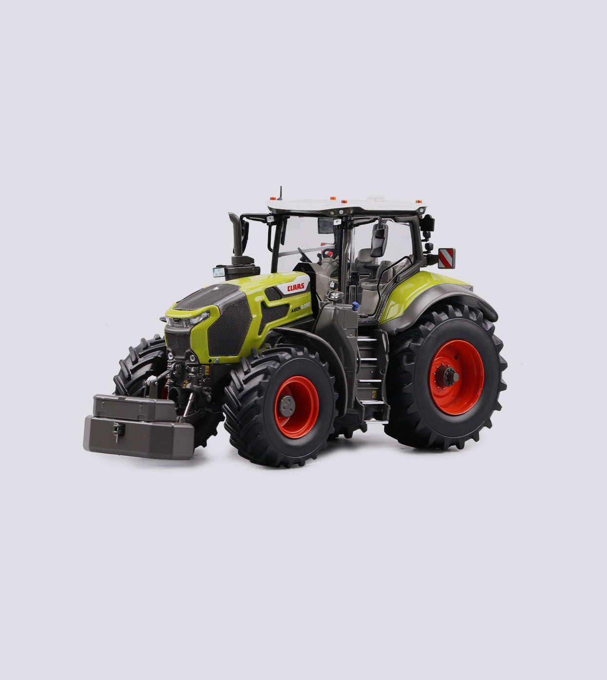 Claas Axion 9.390 (1:32)