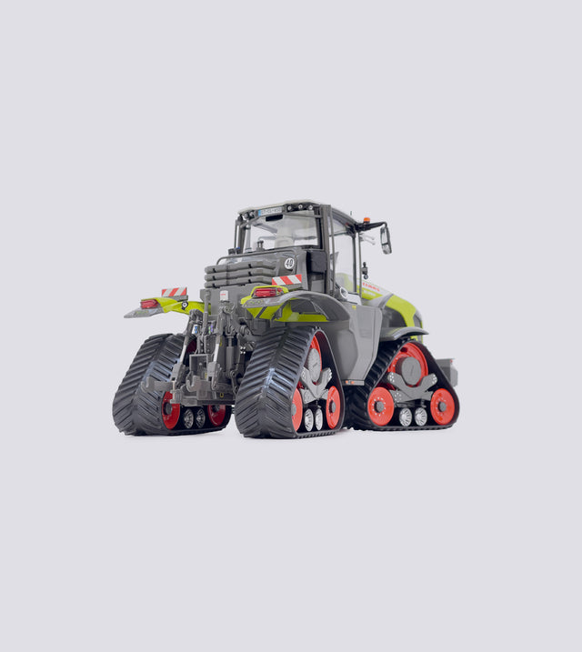 Claas Xerion 12.590 TT (1:32)