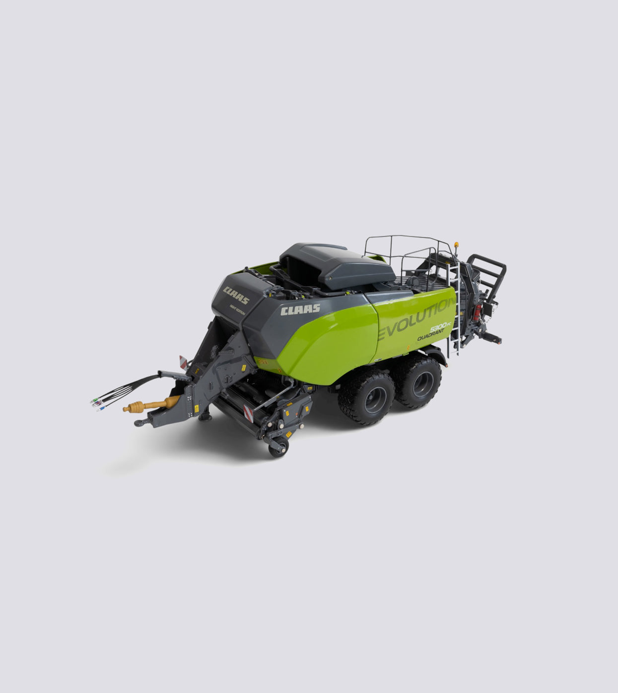 Claas Quadrant 5300 Night Edition (1:32)