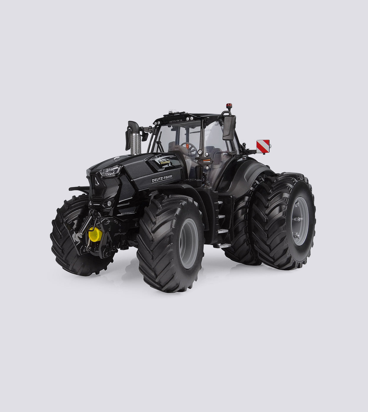 Deutz-Fahr 8280 TTV mit Zwillingsbereifung (1:32)