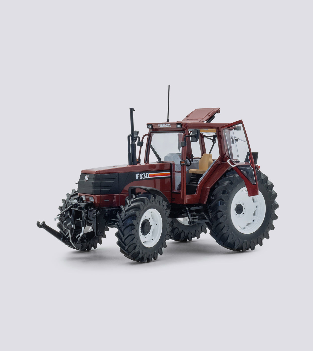 Fiat Winner F130T mit Fronthydraulik (1:32)
