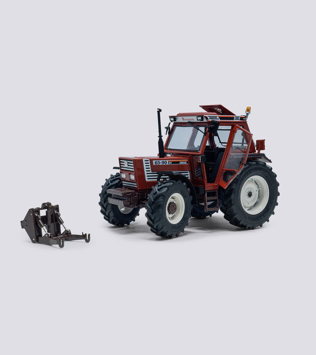 FIAT 65-90 Supercomfort Cab 4WD (1:32)