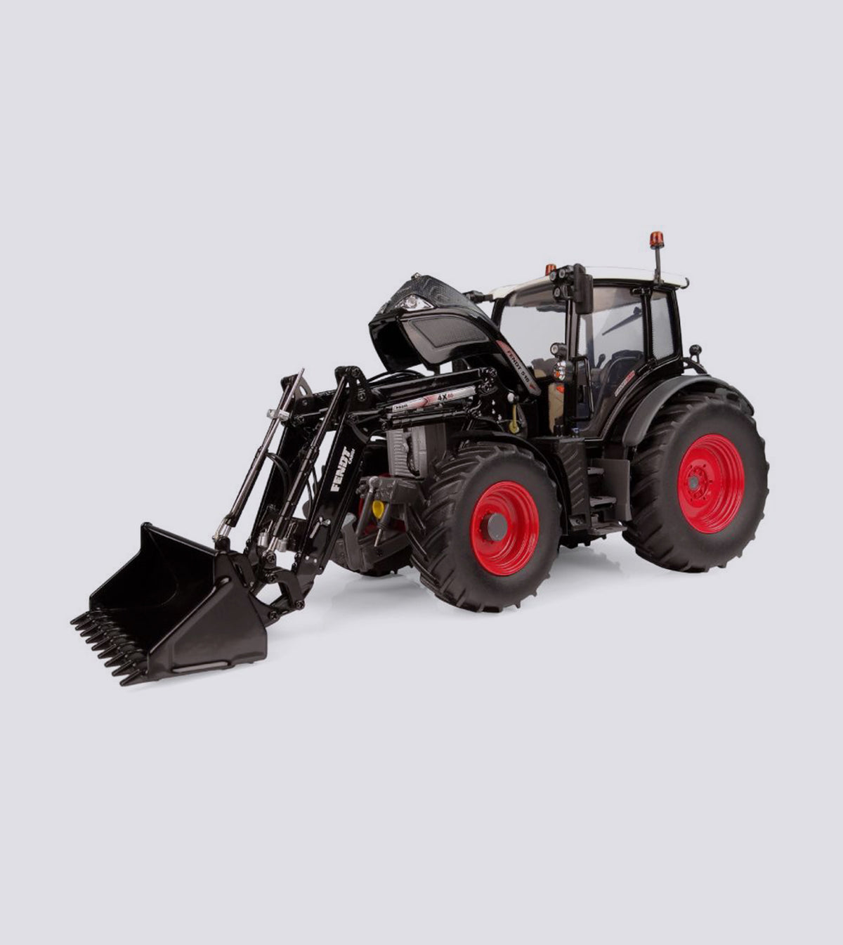 Fendt 516 mit FL Black Edition (1:32)