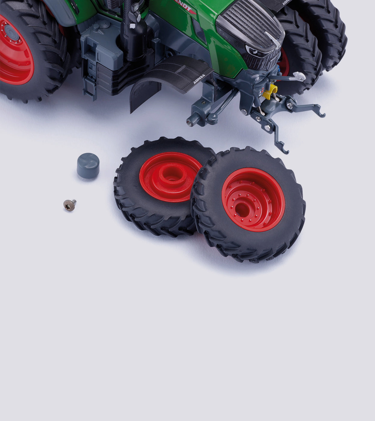 Fendt Vario 726 Row Crop Tires (1:32)