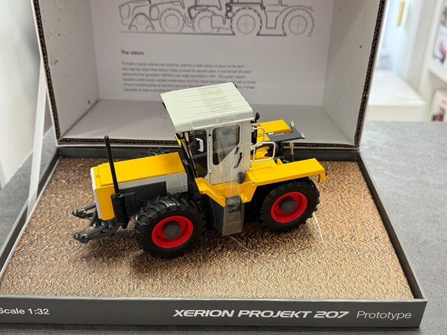 Claas Xerion 207 Prototyp - B-Ware