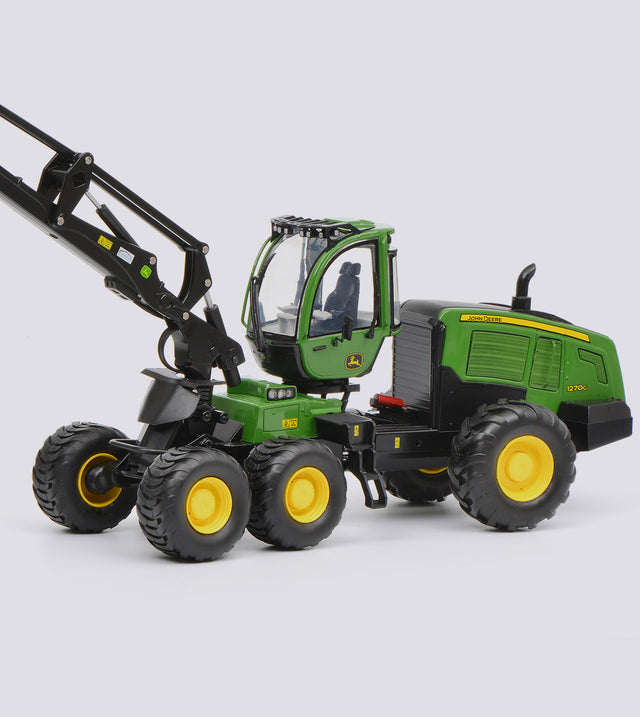 John Deere 1270 6W Harvester (1:32)