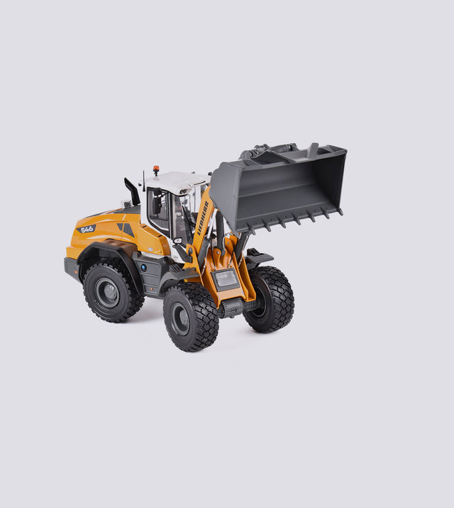 Liebherr L546 G8 (1:32)