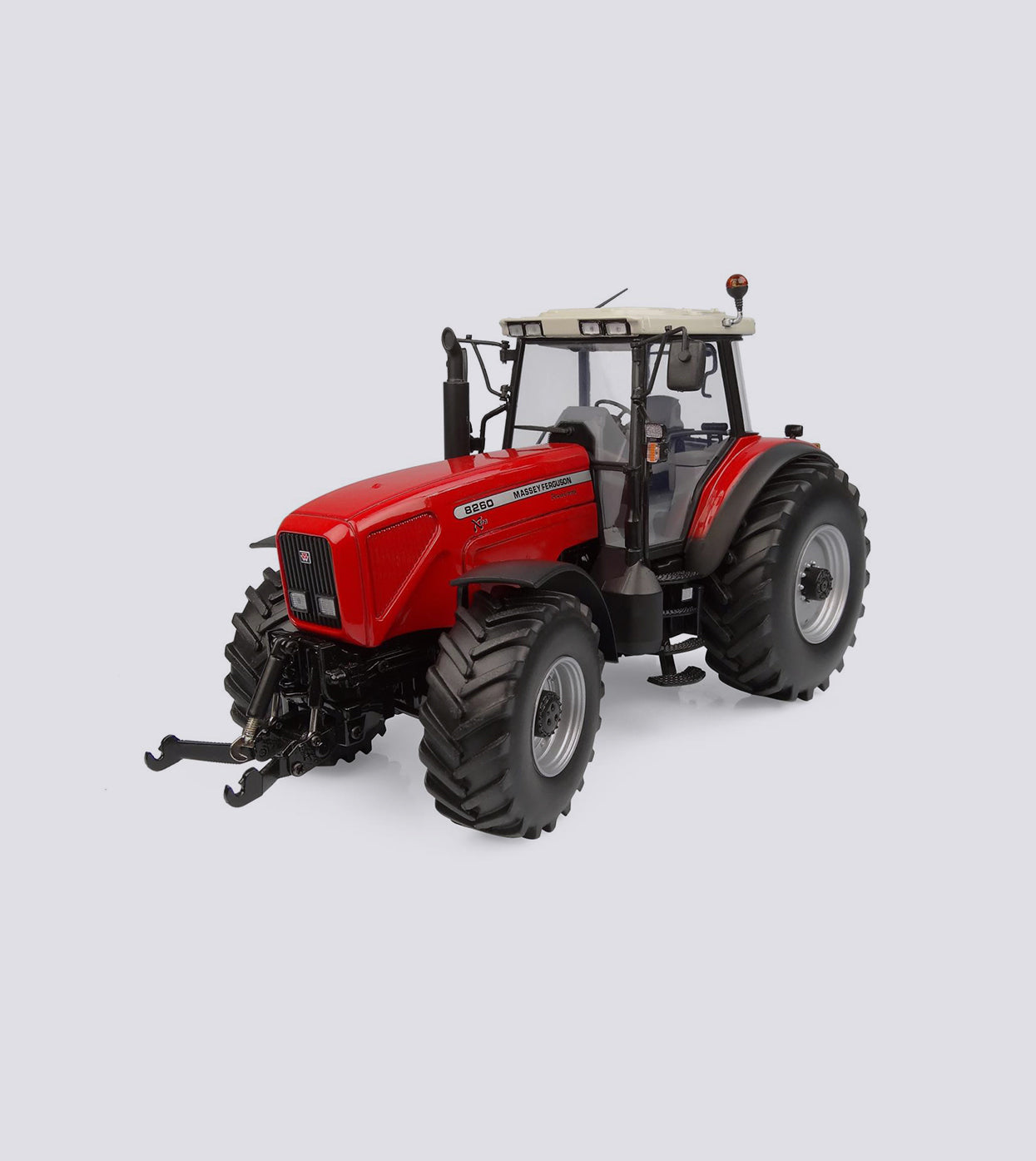 Massey Ferguson 8260 X-tra (1:32)