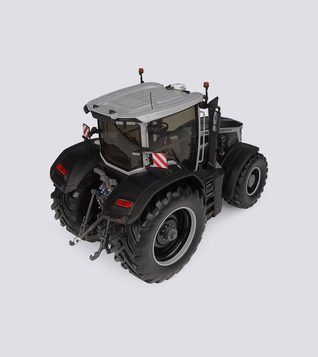 Massey Ferguson 9S.425 Matt Schwarz (1:32)