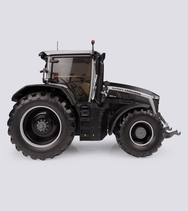 Massey Ferguson 9S.425 Matt Schwarz (1:32)