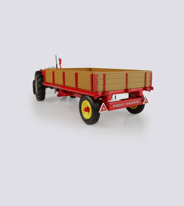 Massey Ferguson 3T Kipper (1:32)