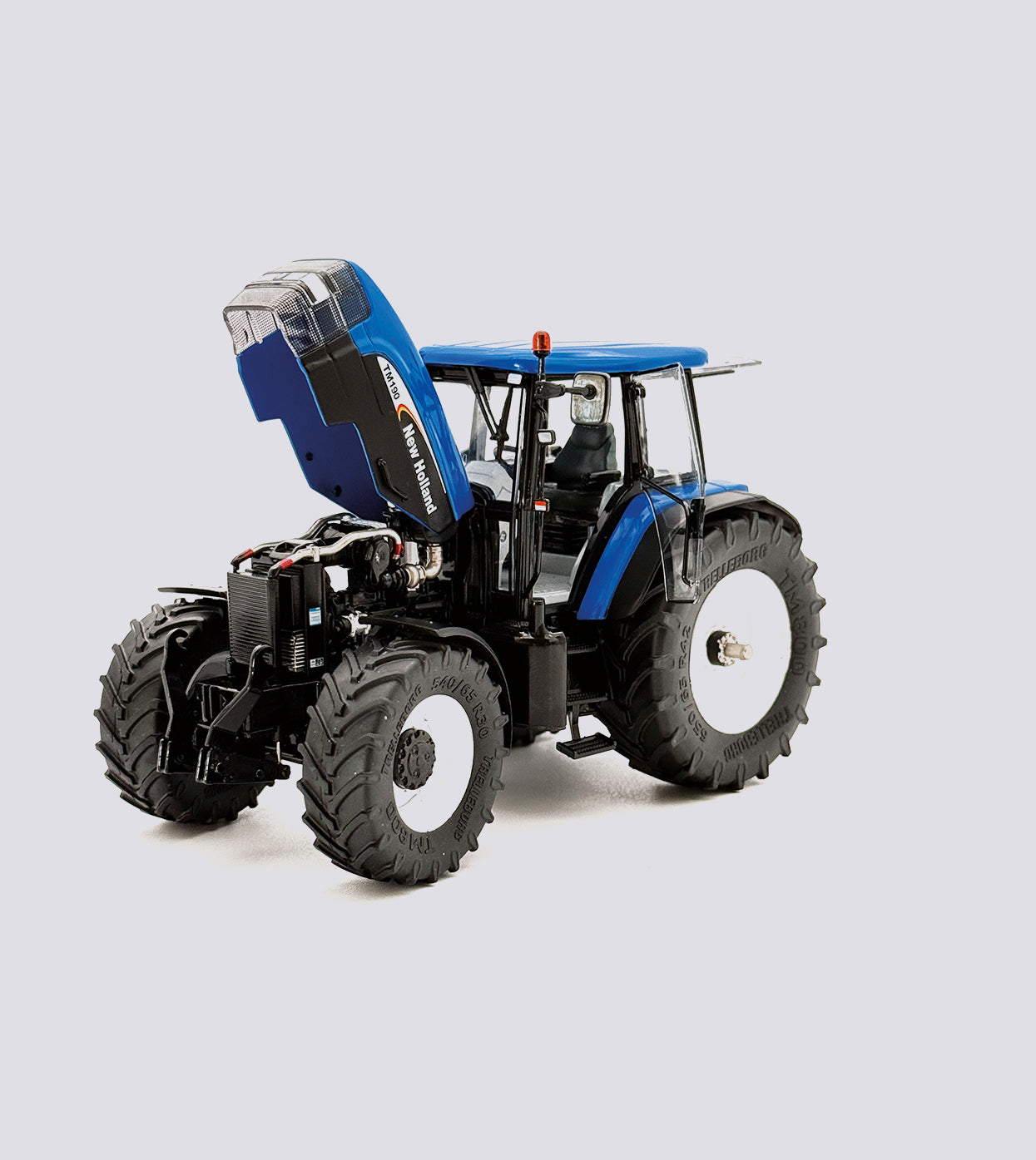 New Holland TM 190 (1:32)