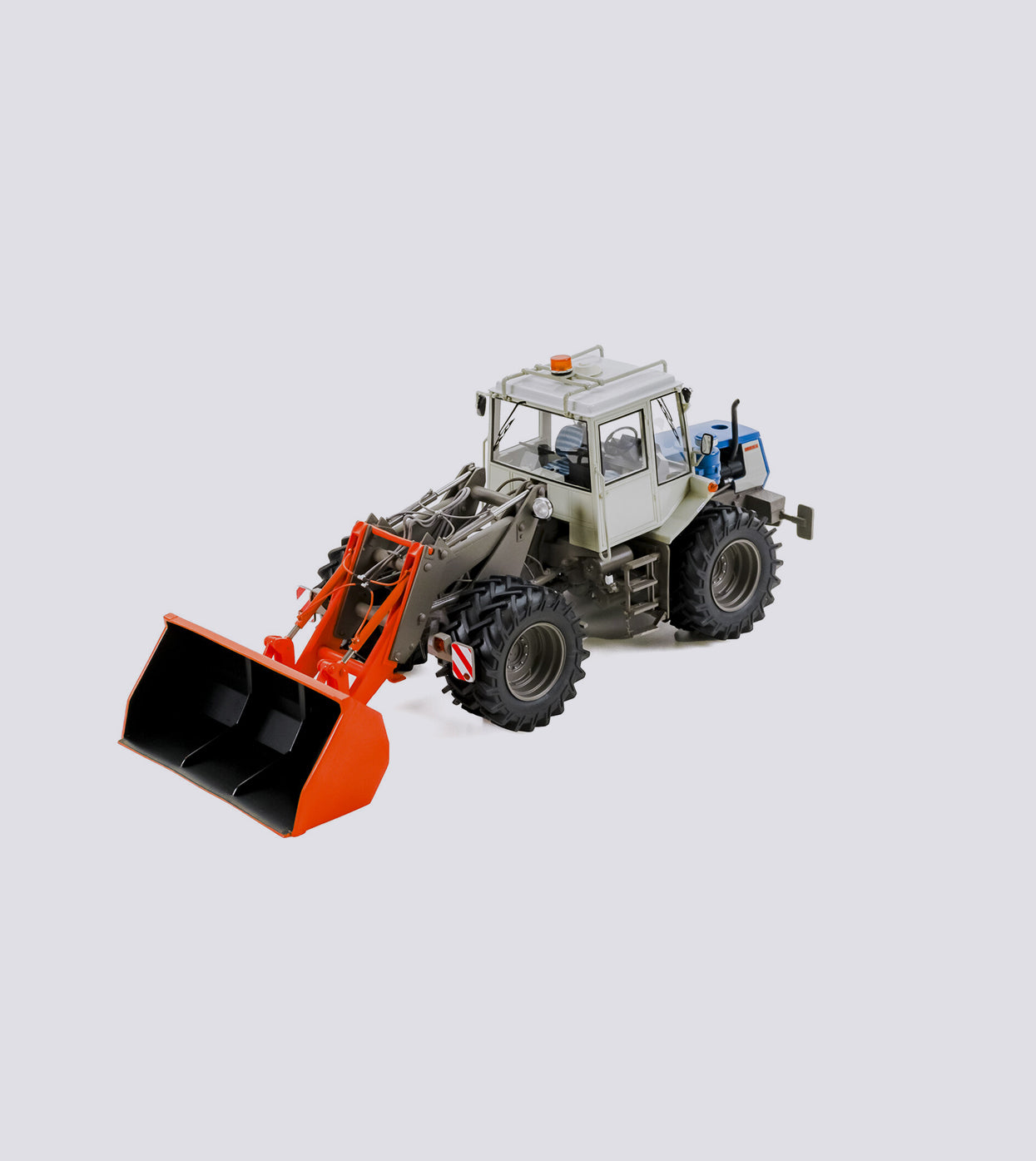 SKODA LIAZ ST 180 N (1:32)