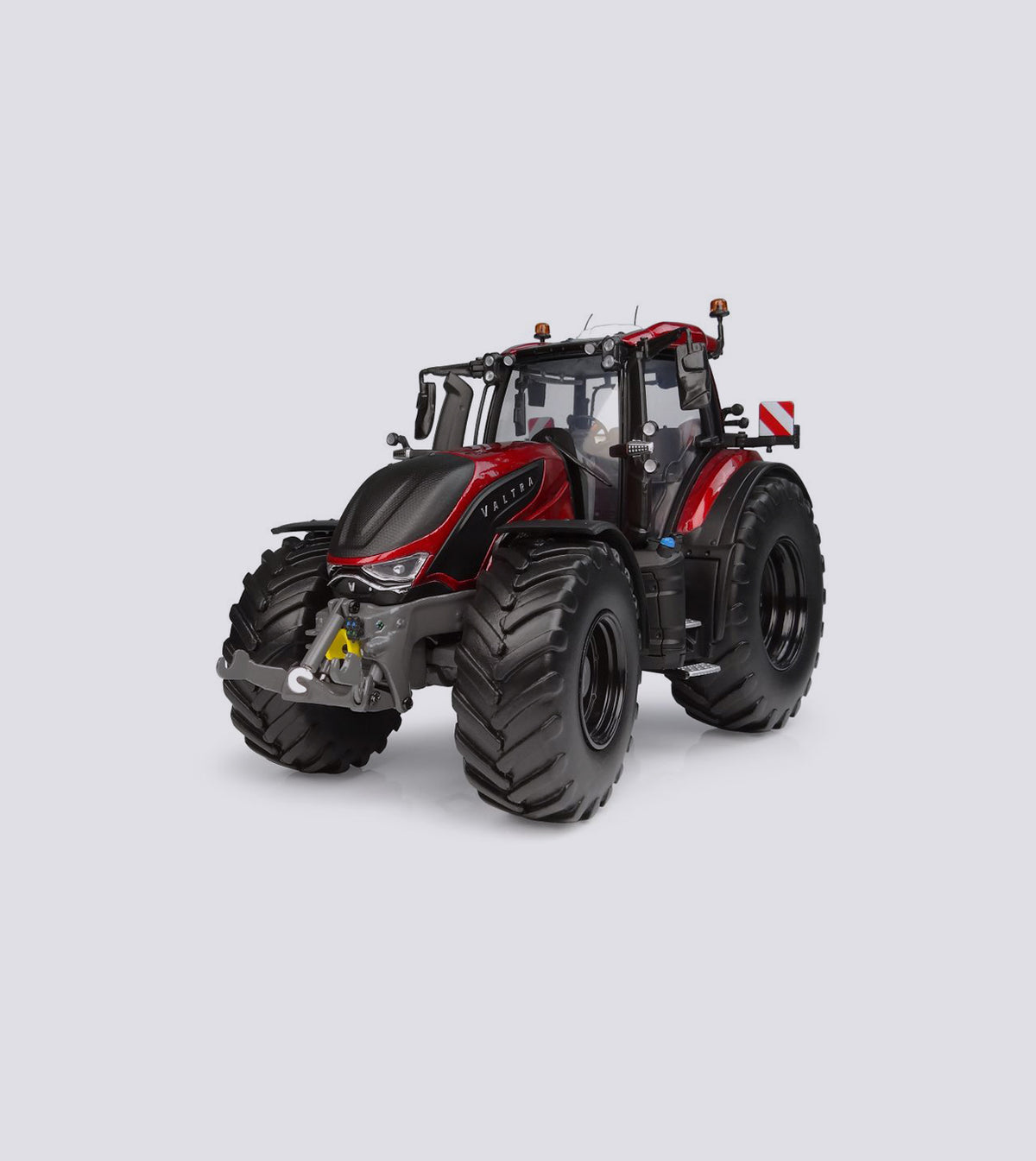 Valtra T236 - Blaze Red (1:32)