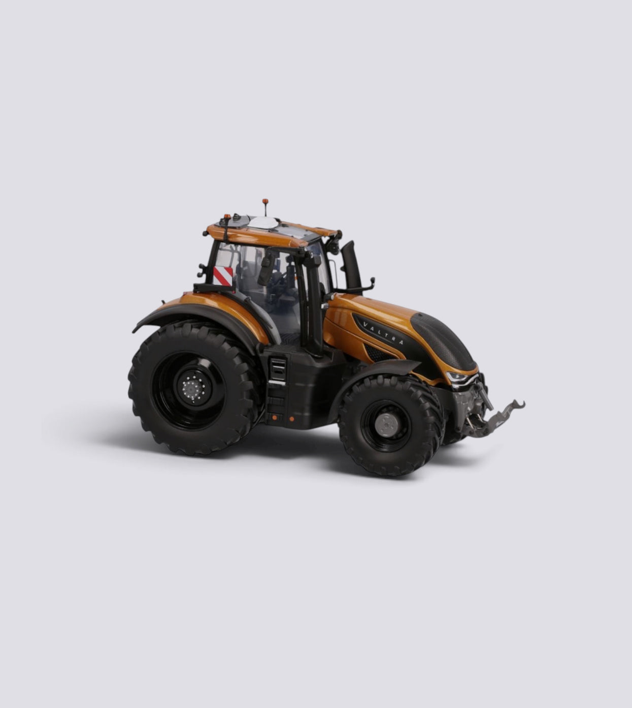 Valtra S416 Amber Brown (1:32)