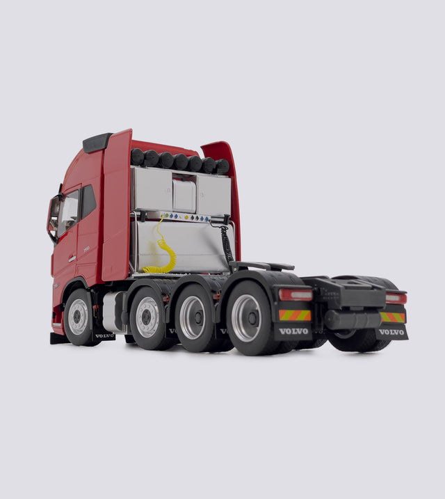 Volvo FH5 8x4 - Farbauswahl (1:32)