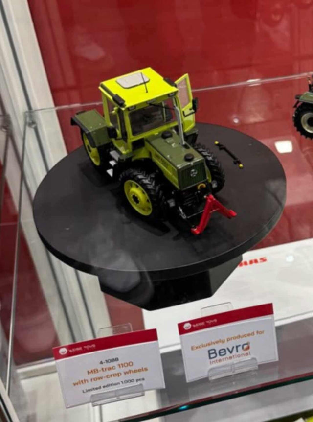 MB trac 1100 mit Pflegereifen (1:32)´