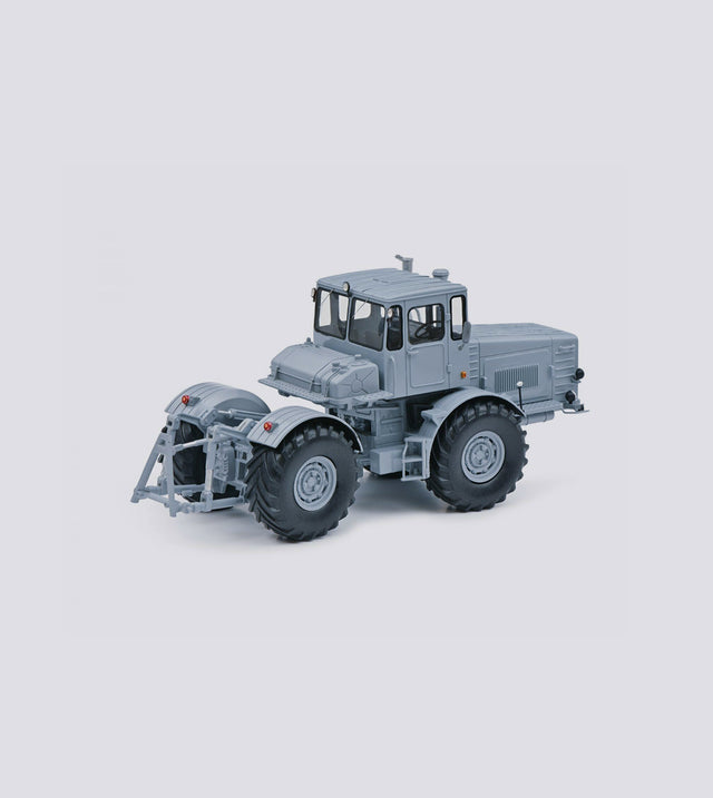 Kirovets K-700 Gray (1:32)