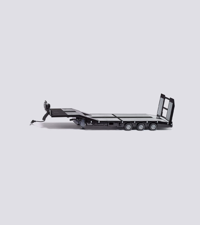 3-axle low loader (1:32)