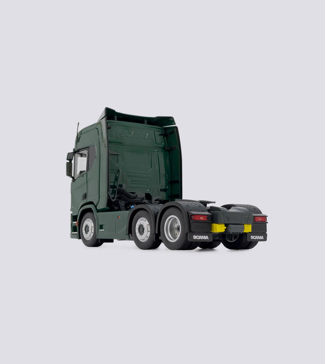 Scania R500 6x2 Dunkelgrün (1:32)